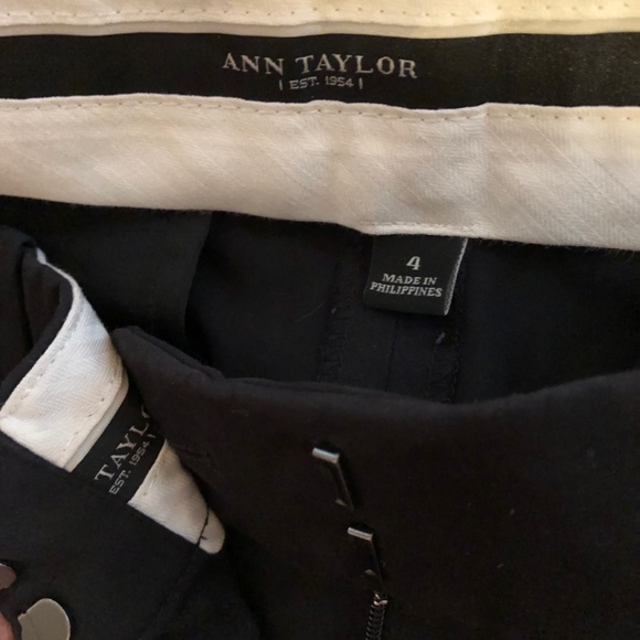 Ann Taylor black capris - Picture 3 of 5